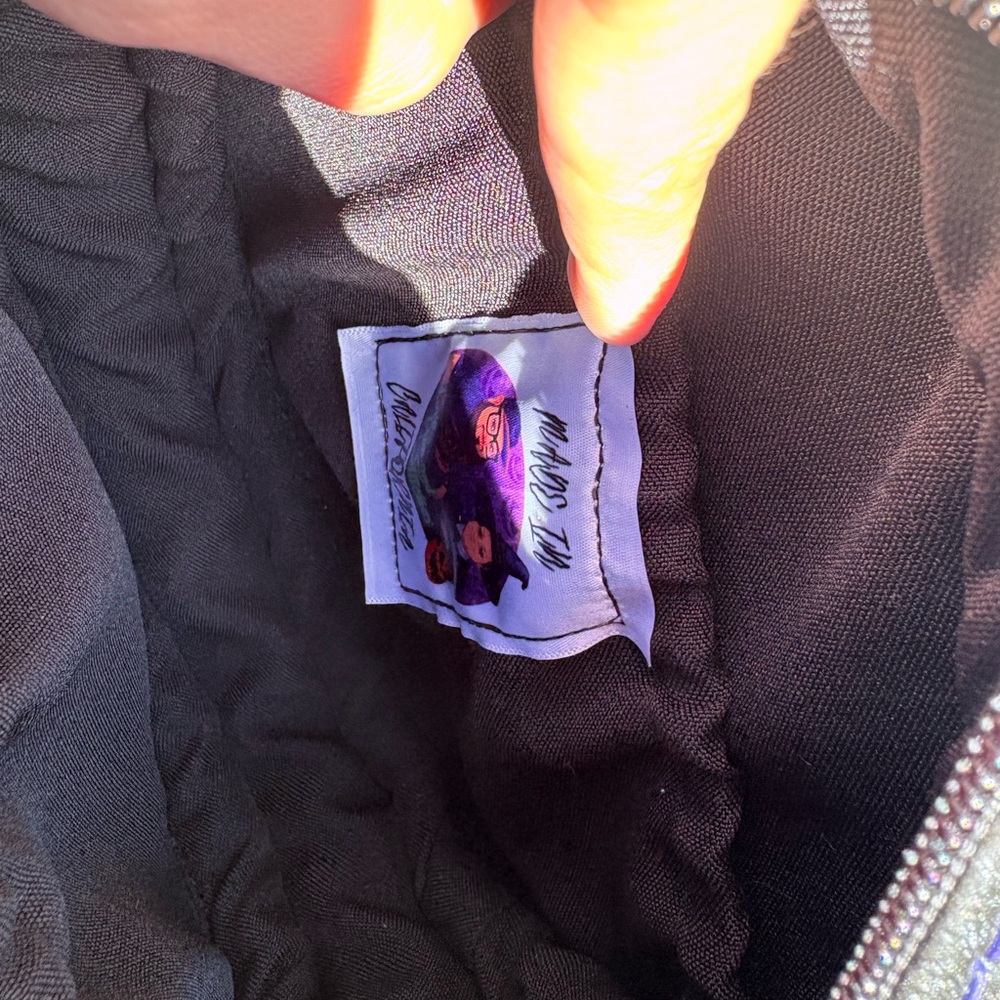 Love pain and stitches Gothic Black and Purple Pumpkin Mini Bag - Picture 2 of 3